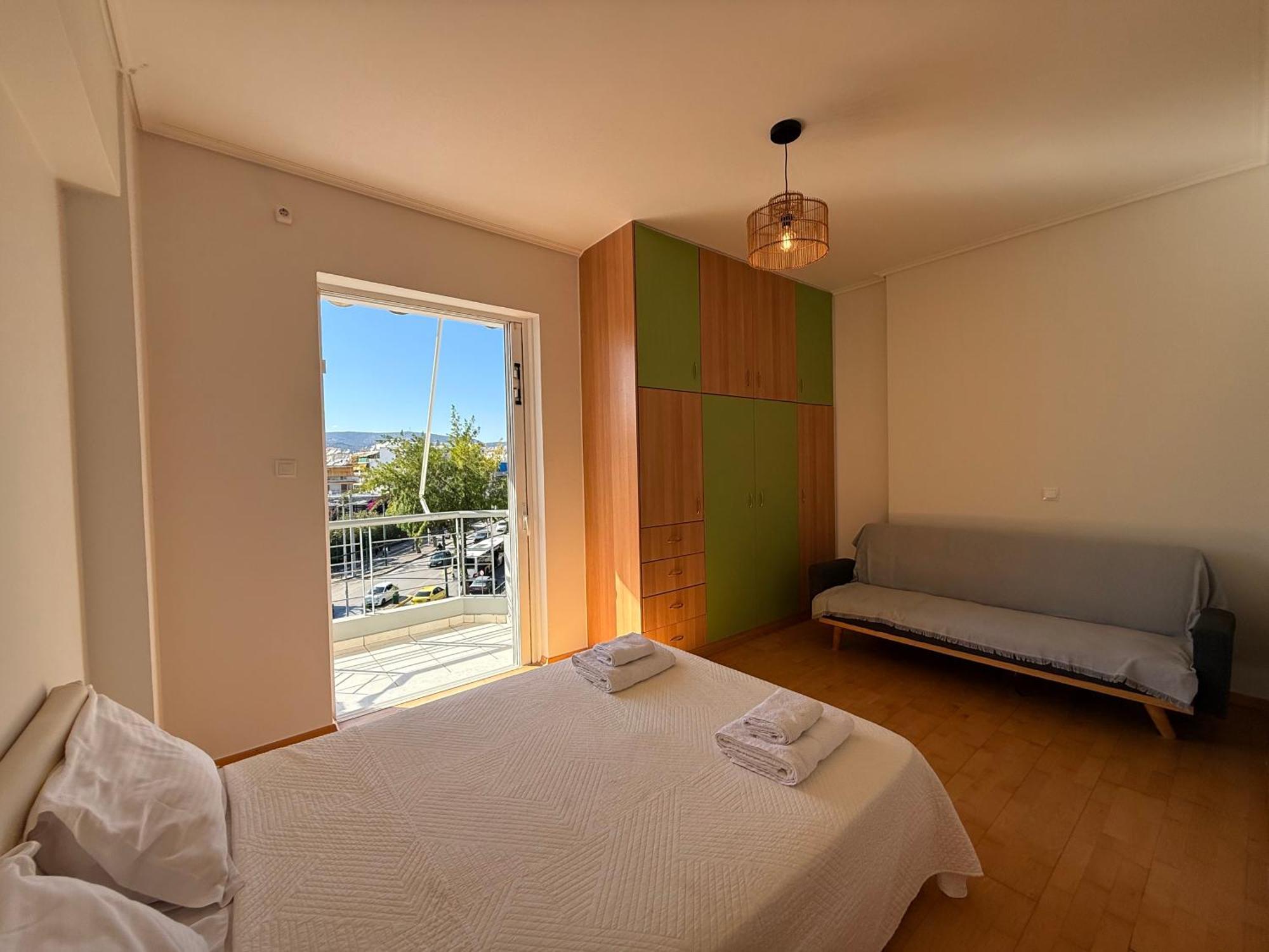 Sunny Home Private Jacuzzi Hydromassage Acropolis & Lycabettus Far View Parking 300M Metro Peristeri アテネ エクステリア 写真