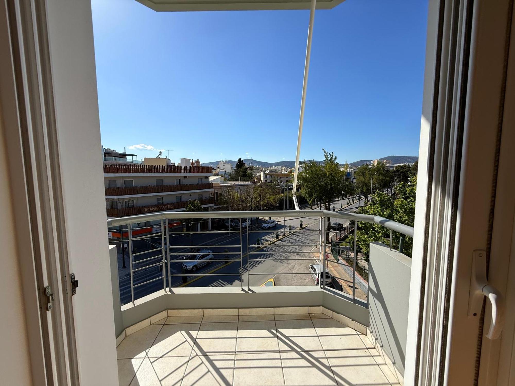 Sunny Home Private Jacuzzi Hydromassage Acropolis & Lycabettus Far View Parking 300M Metro Peristeri アテネ エクステリア 写真